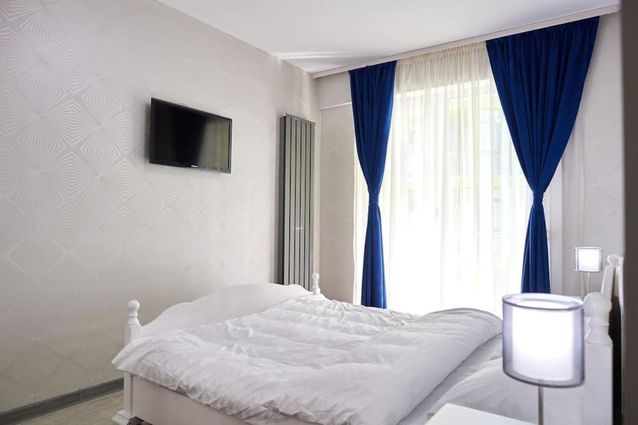 Blue Apartment In Spa N Pool Beach Resort Неводарі Екстер'єр фото